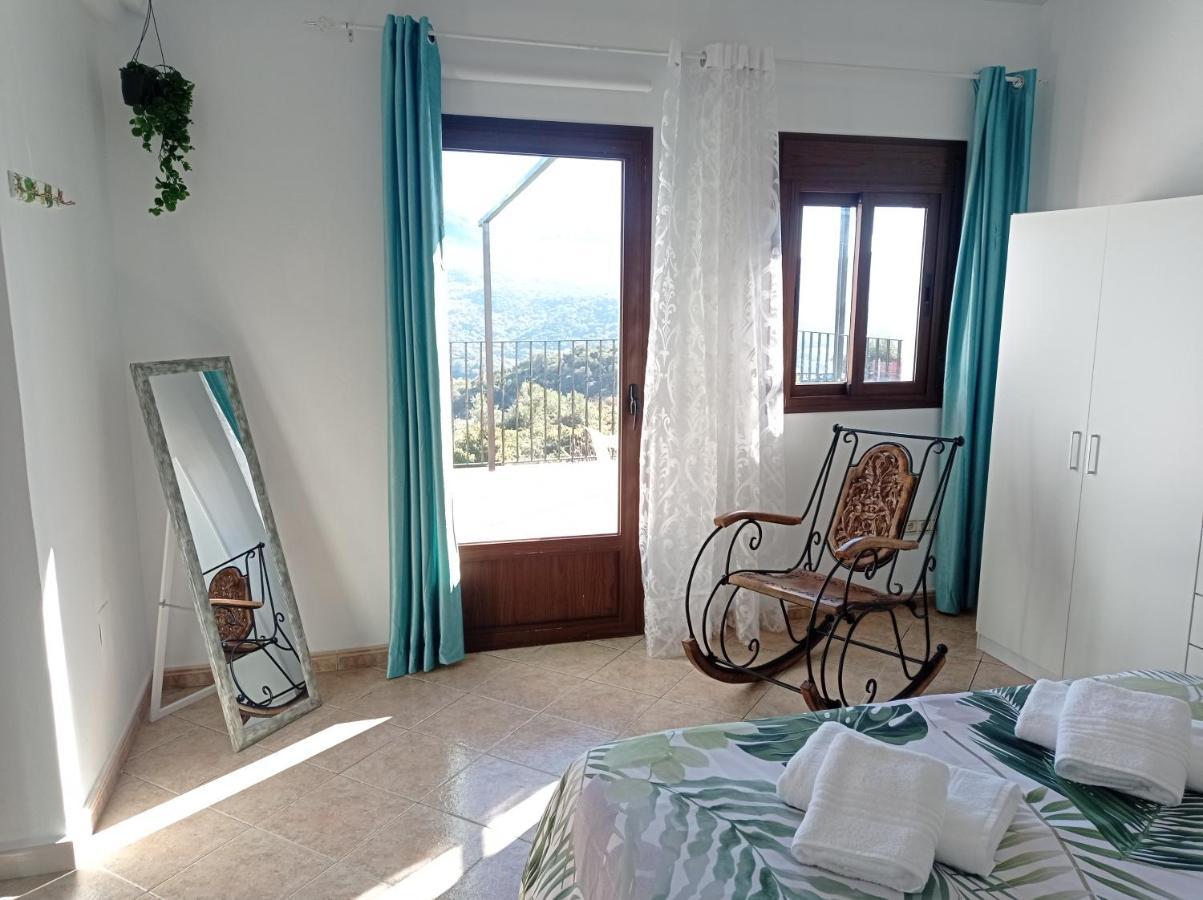 Apartamento Valle Del Guadiaro Cortes de la Frontera Kültér fotó